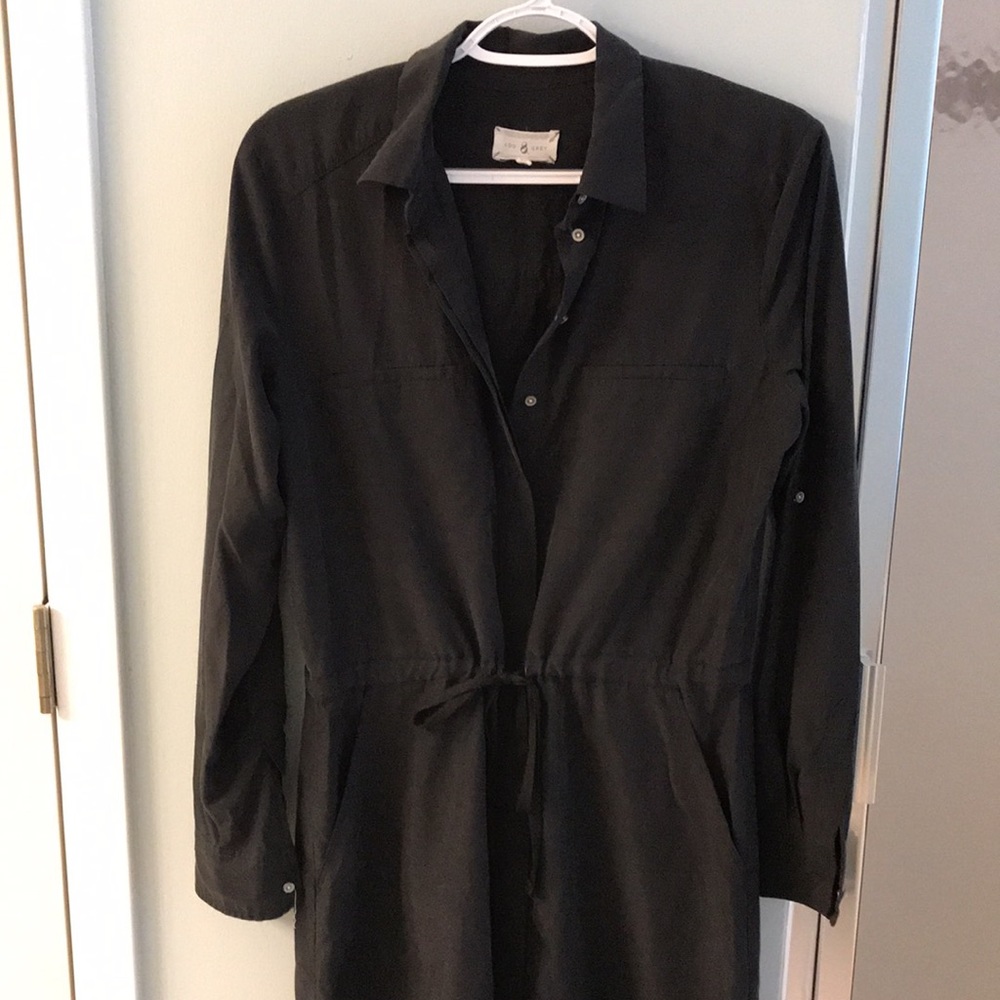 Lou & Grey small grey shirt dress with pocket